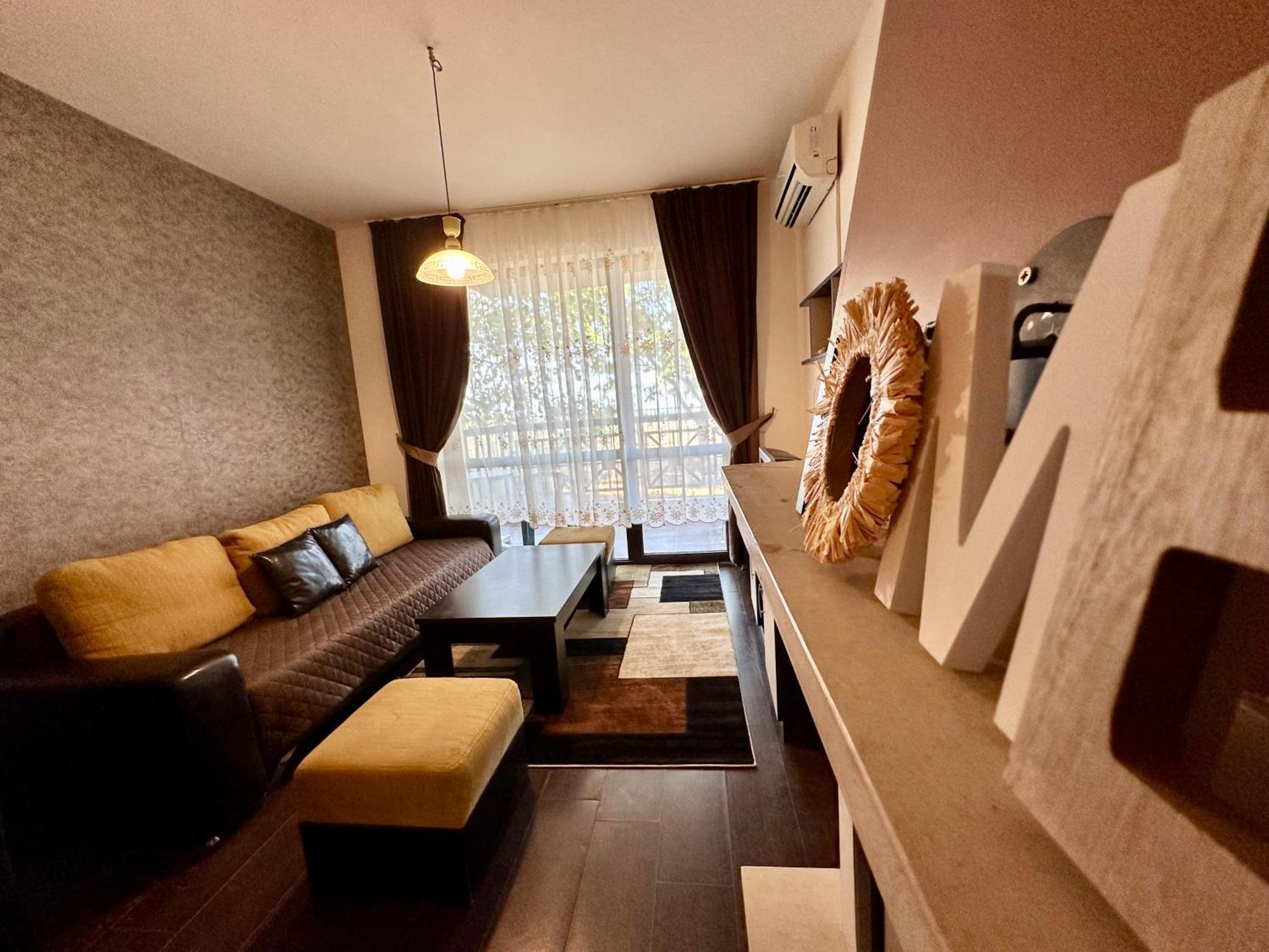 Menada Imperial Heights Villas Sunny Beach Esterno foto