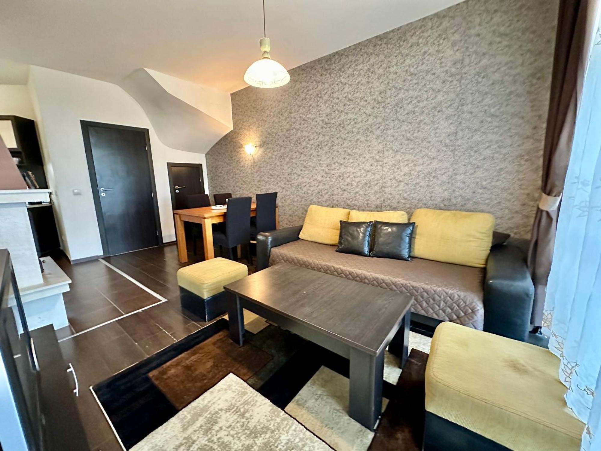 Menada Imperial Heights Villas Sunny Beach Esterno foto