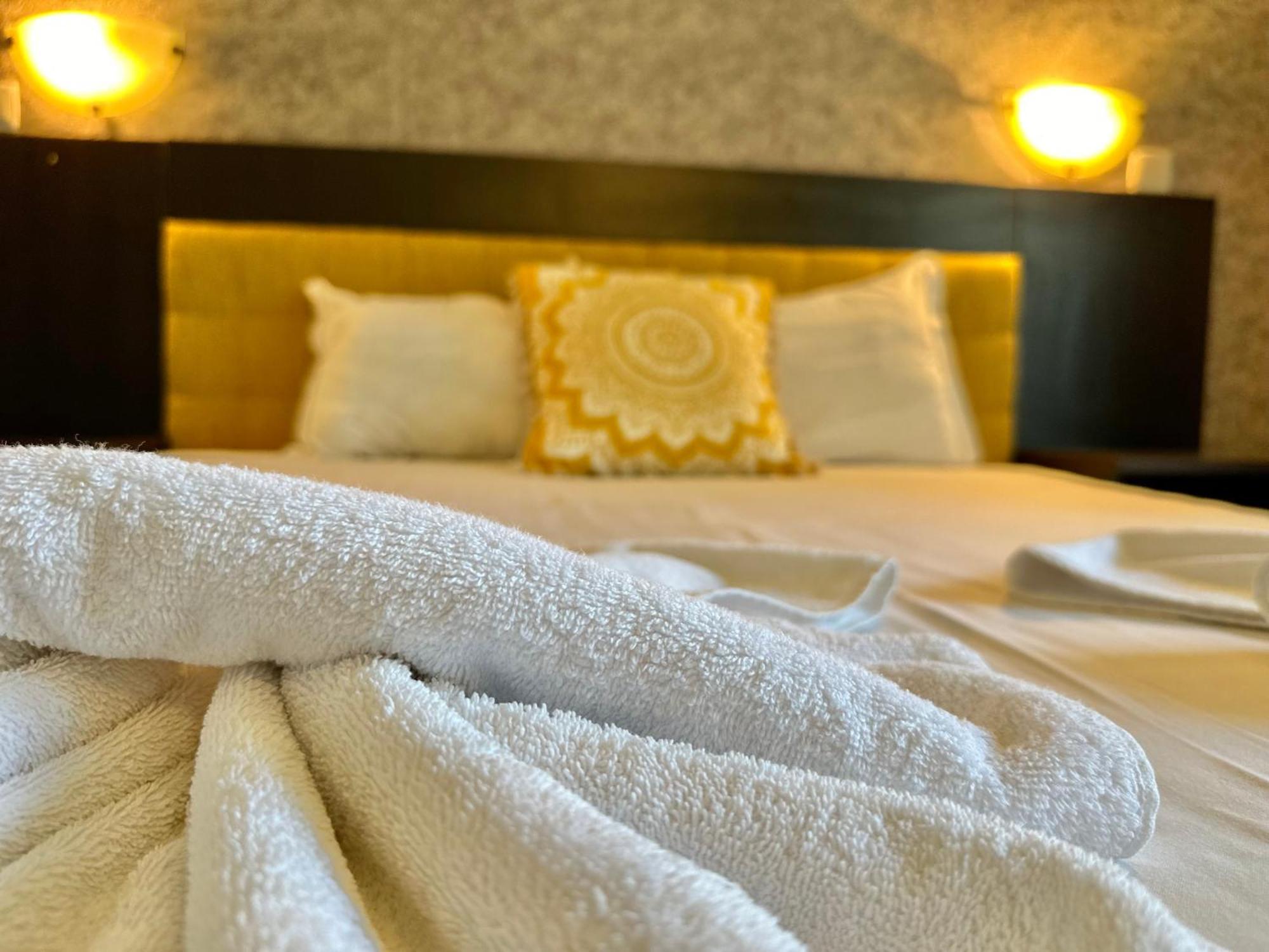 Menada Imperial Heights Villas Sunny Beach Esterno foto