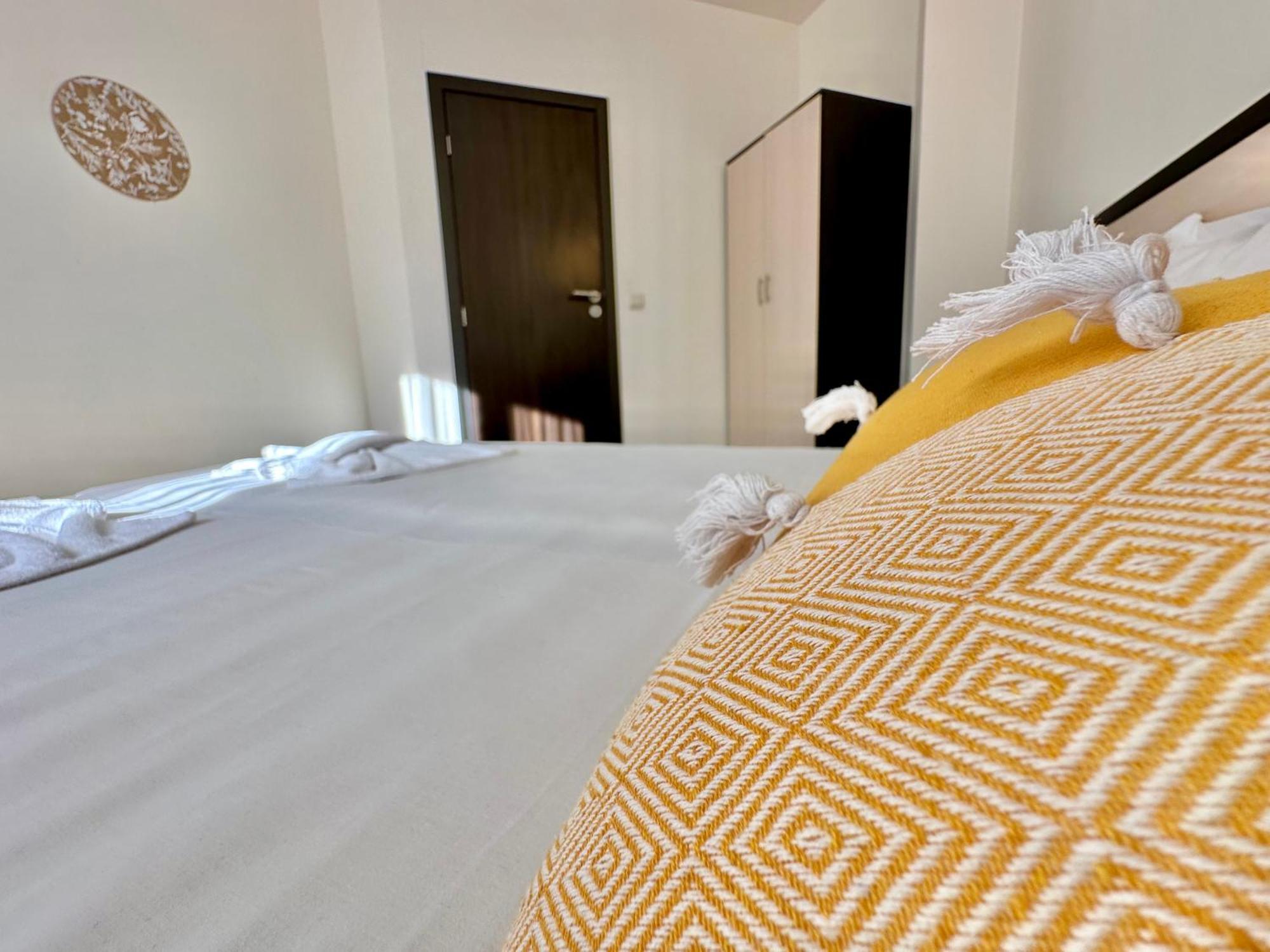 Menada Imperial Heights Villas Sunny Beach Esterno foto